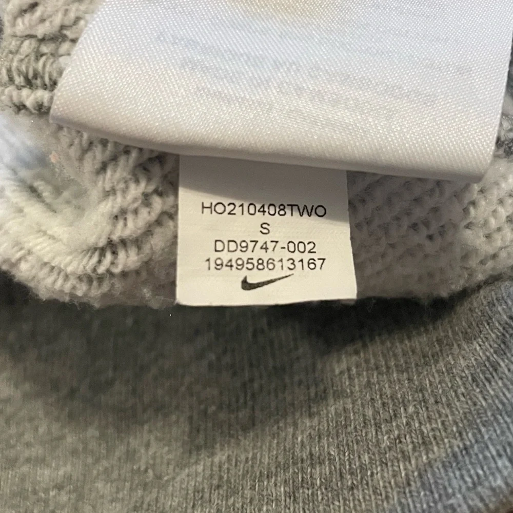 Nike Liverpool FC Heritage Crewneck Sweatshirt YNWA - Picture 7 of 7